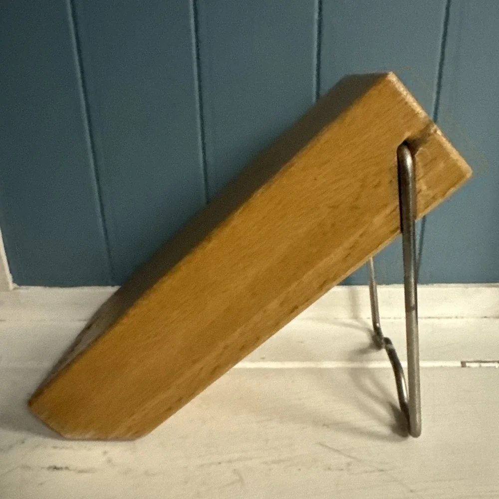 CUTCO‎ Space Saver 5 Slot Knife Block - Honey Oak Finish (1746) Wood & Steel